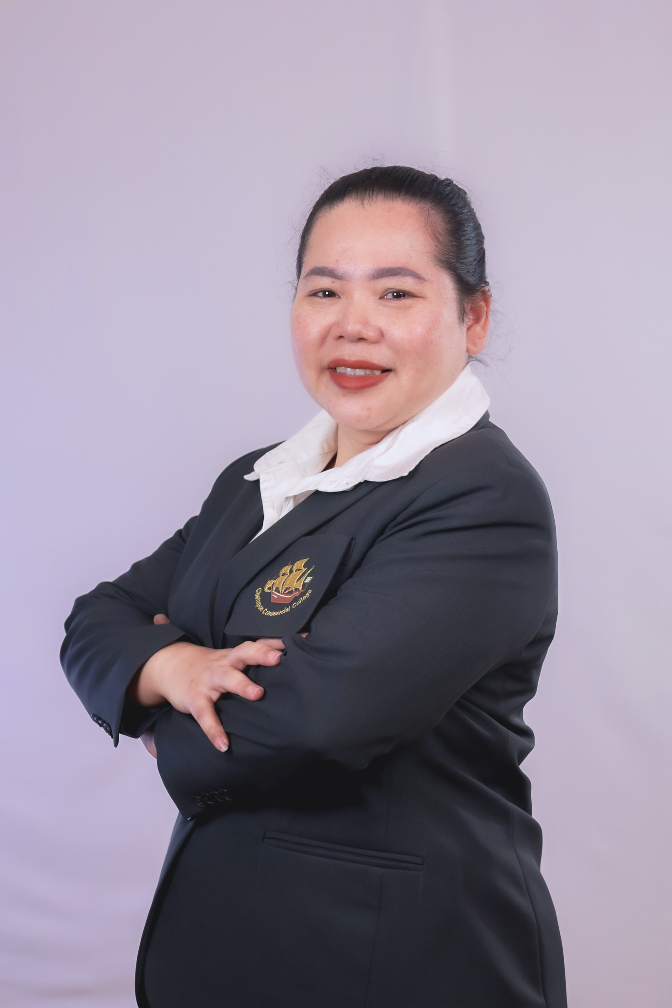 นางสาวปวีย์สุดา สิริภัคเดชานนท์