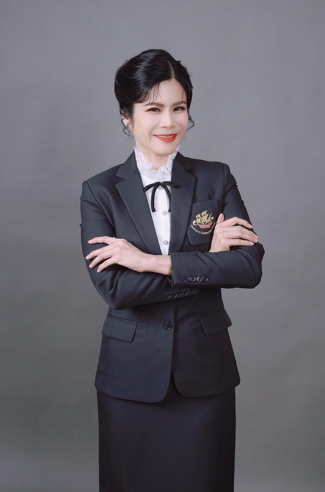 นางสาวจิราภัทร วนาสันเทียะ