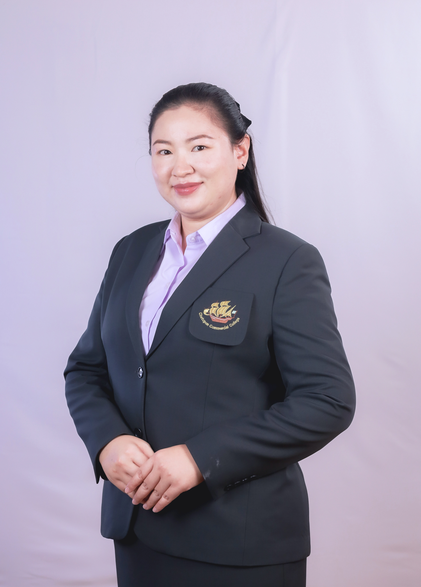 นางสาวชฎาพร สุวรรณรัตน์