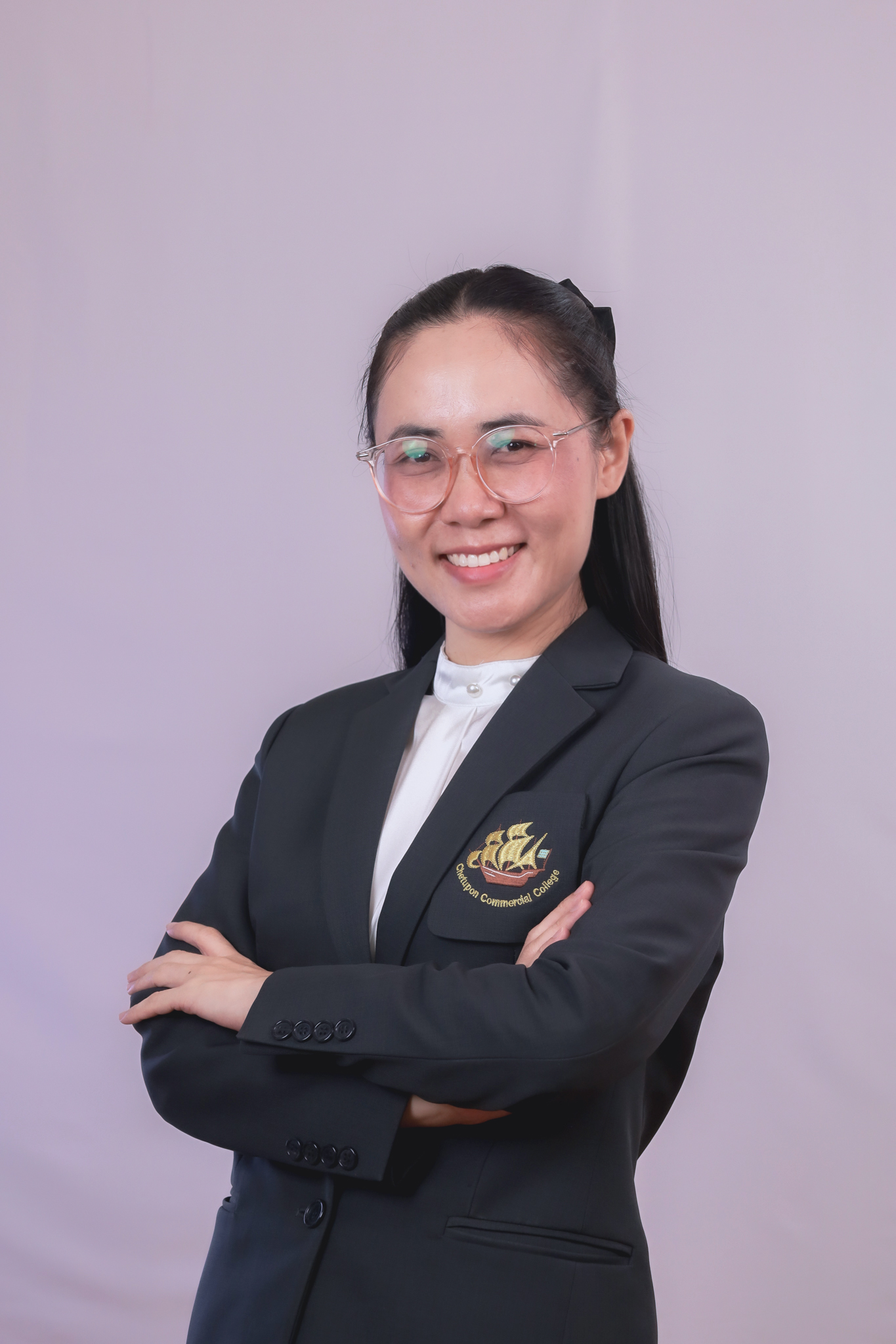 นางสาวทัศนีย์ มูลกูล
