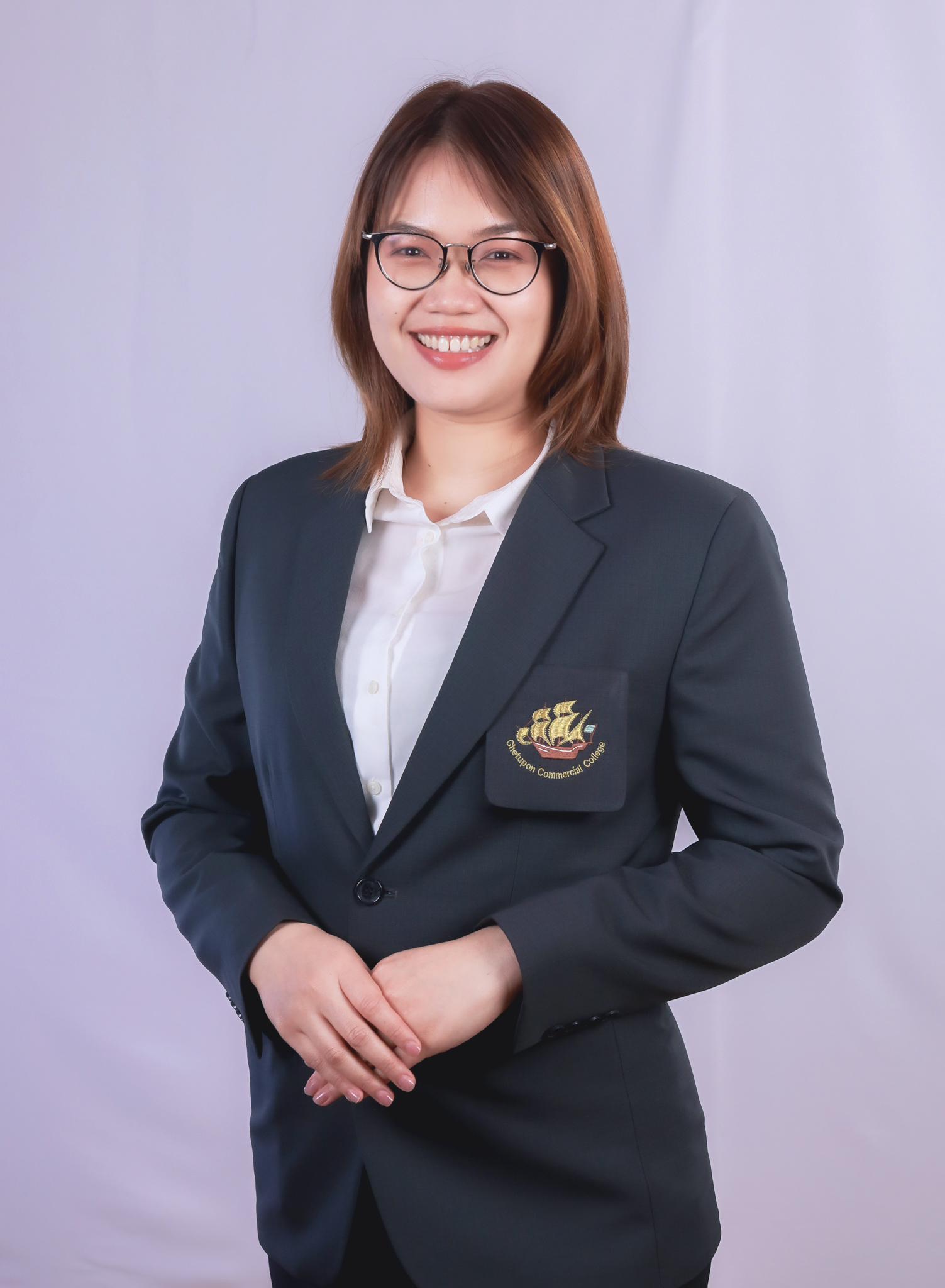 นางสาวนฎกร เจริญธรรม